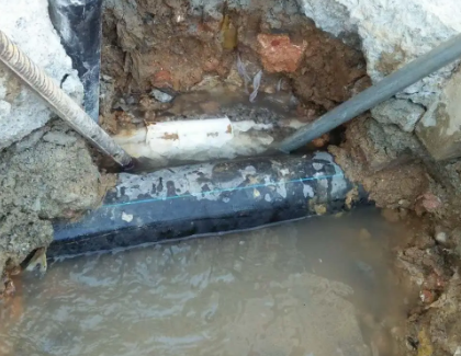 罗平测漏水之水管漏水